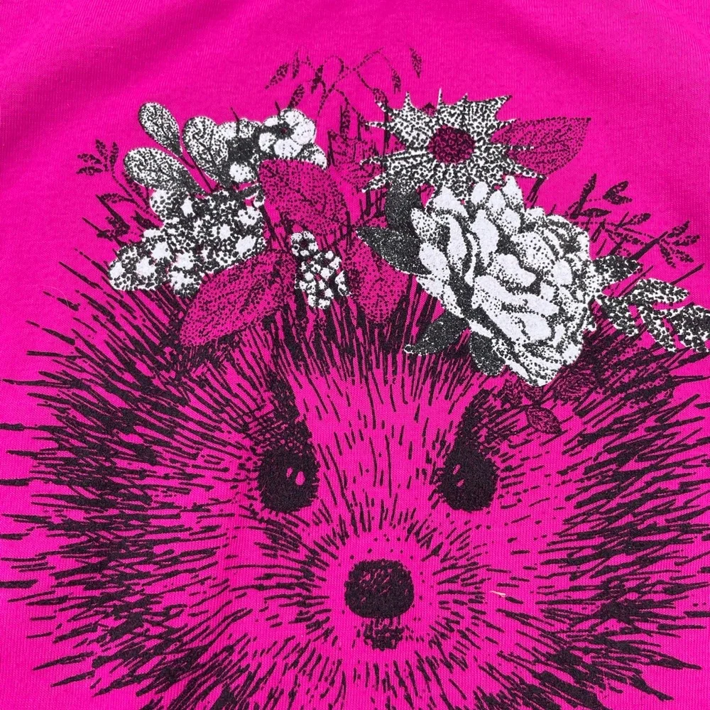 Girls Pink Hedge Hog 8Y T- Shirt - Picture 2 of 4